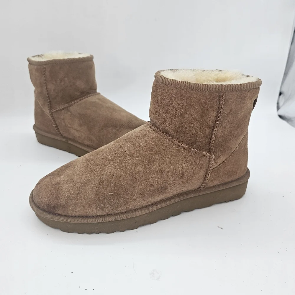UGG Classic Mini II Boots Chestnut Tan Size 10 Preowned - Picture 3 of 14